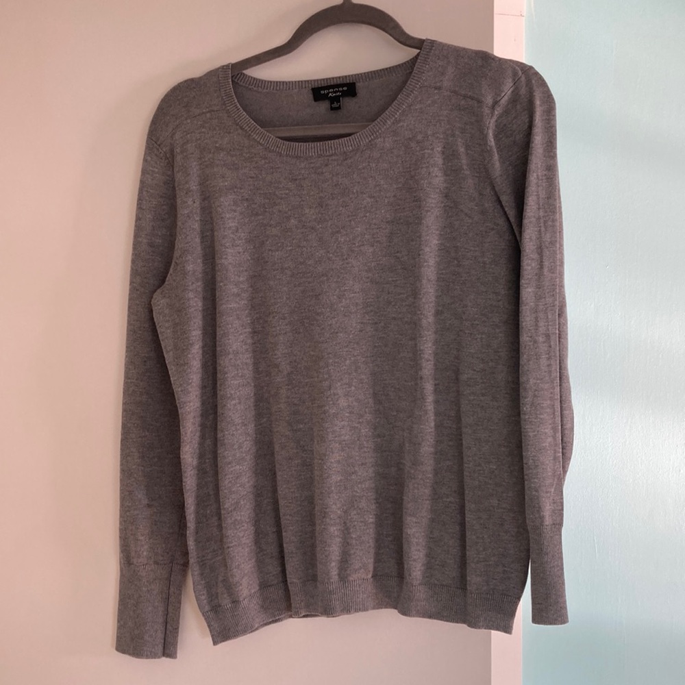 Gray large fitted sweater